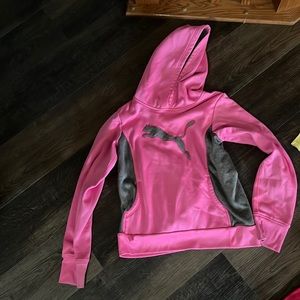 Childrens Puma pink sweat shirt